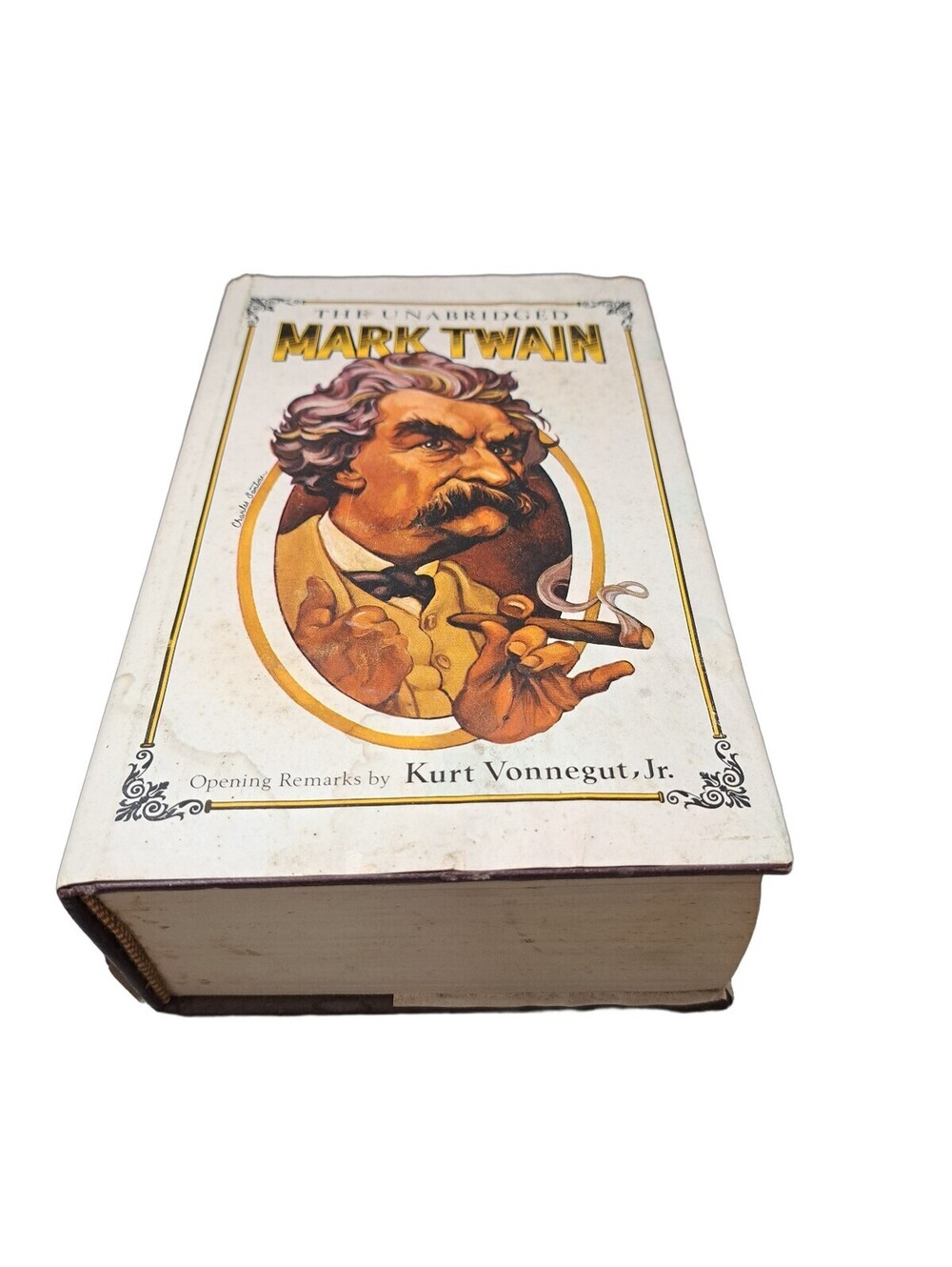 Vintage 1976 The Unabridged Mark Twain book edited by Lawrence Teacher